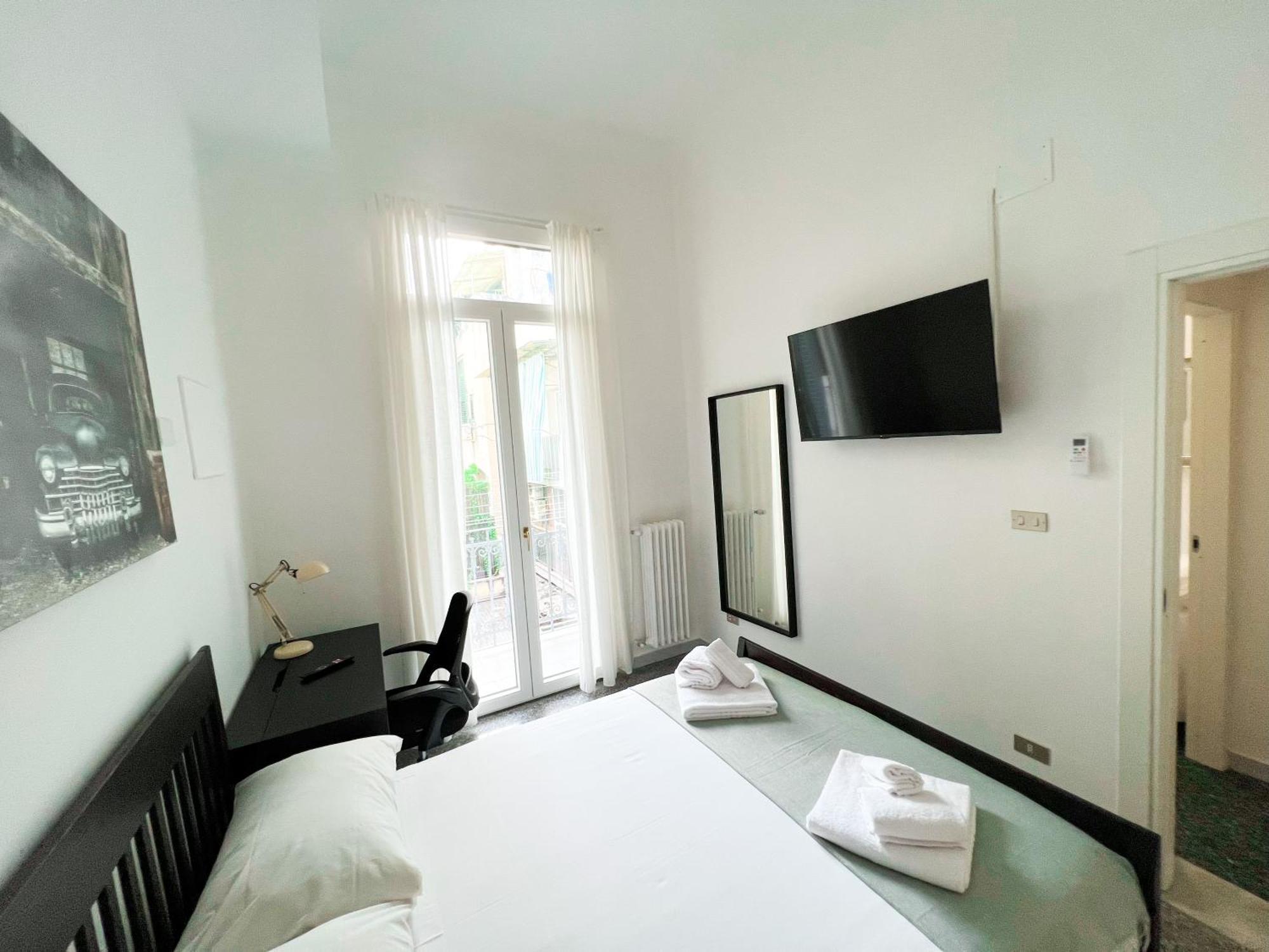 Bari Centro Harmony House Hotel Exterior photo